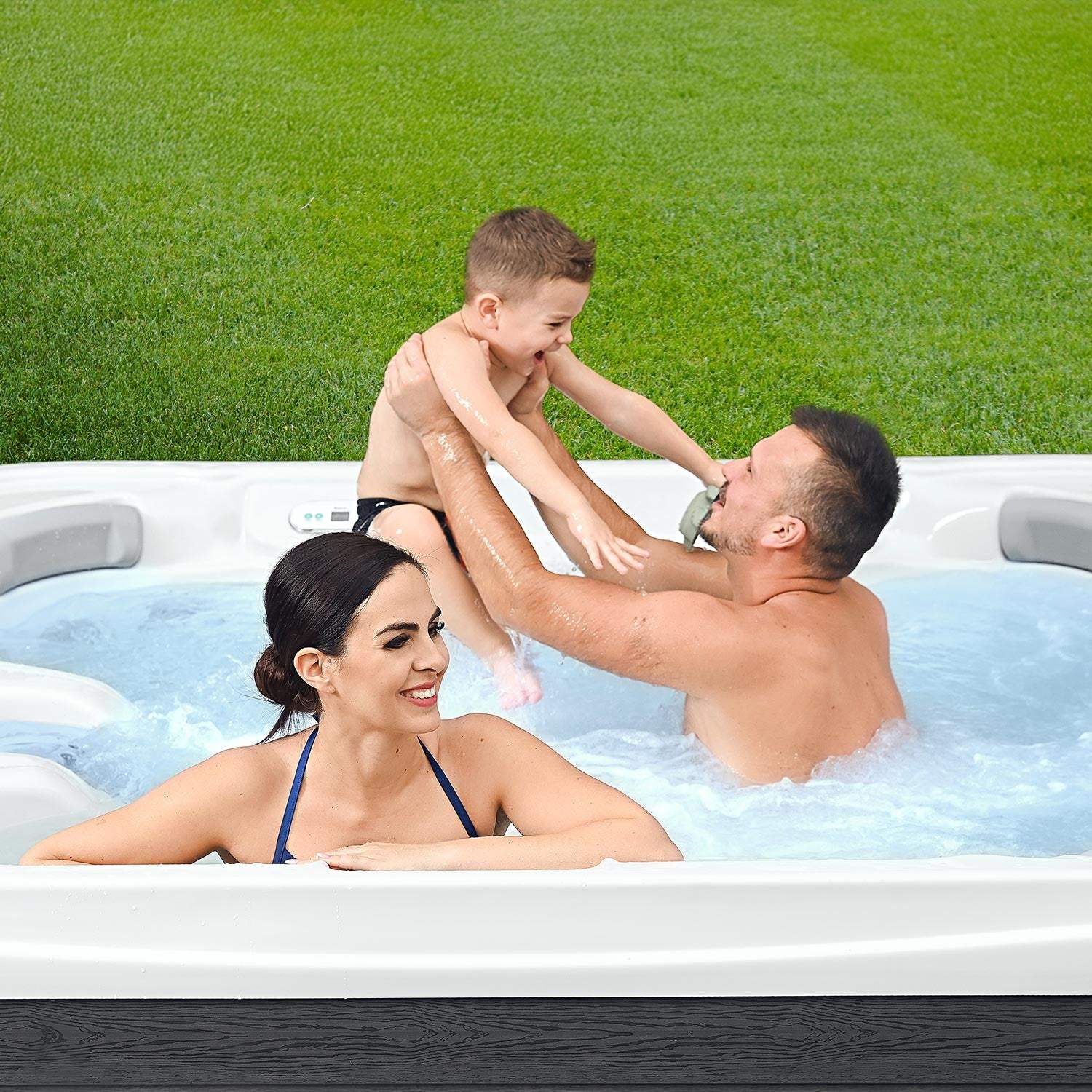 Chicago Hot Tub - Buenospa - Lifestyle