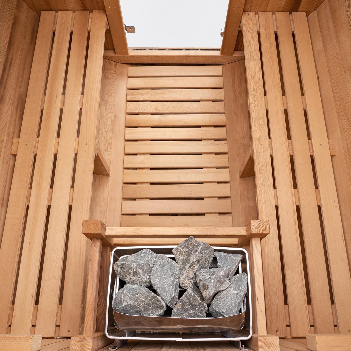 Barrel Outdoor Sauna - 6 Person w/ Harvia KIP 8kW Heater