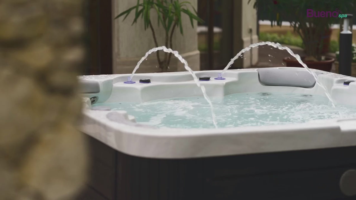10 Must Have Accessories For Your Hot Tub Spa